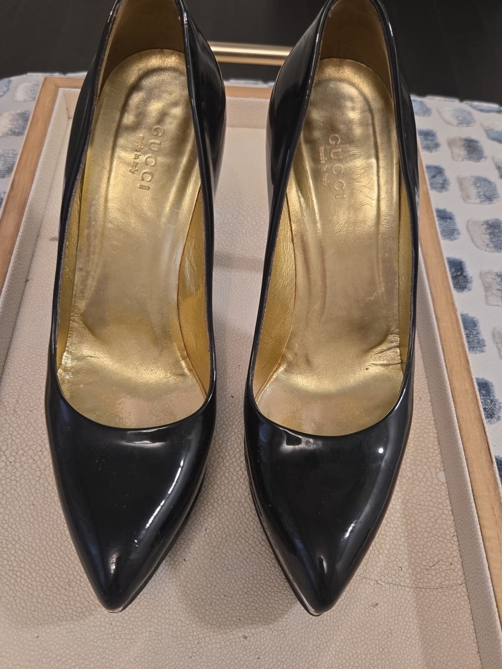 Gucci Black Patent Leather Pointed Pumps with Gold Insole